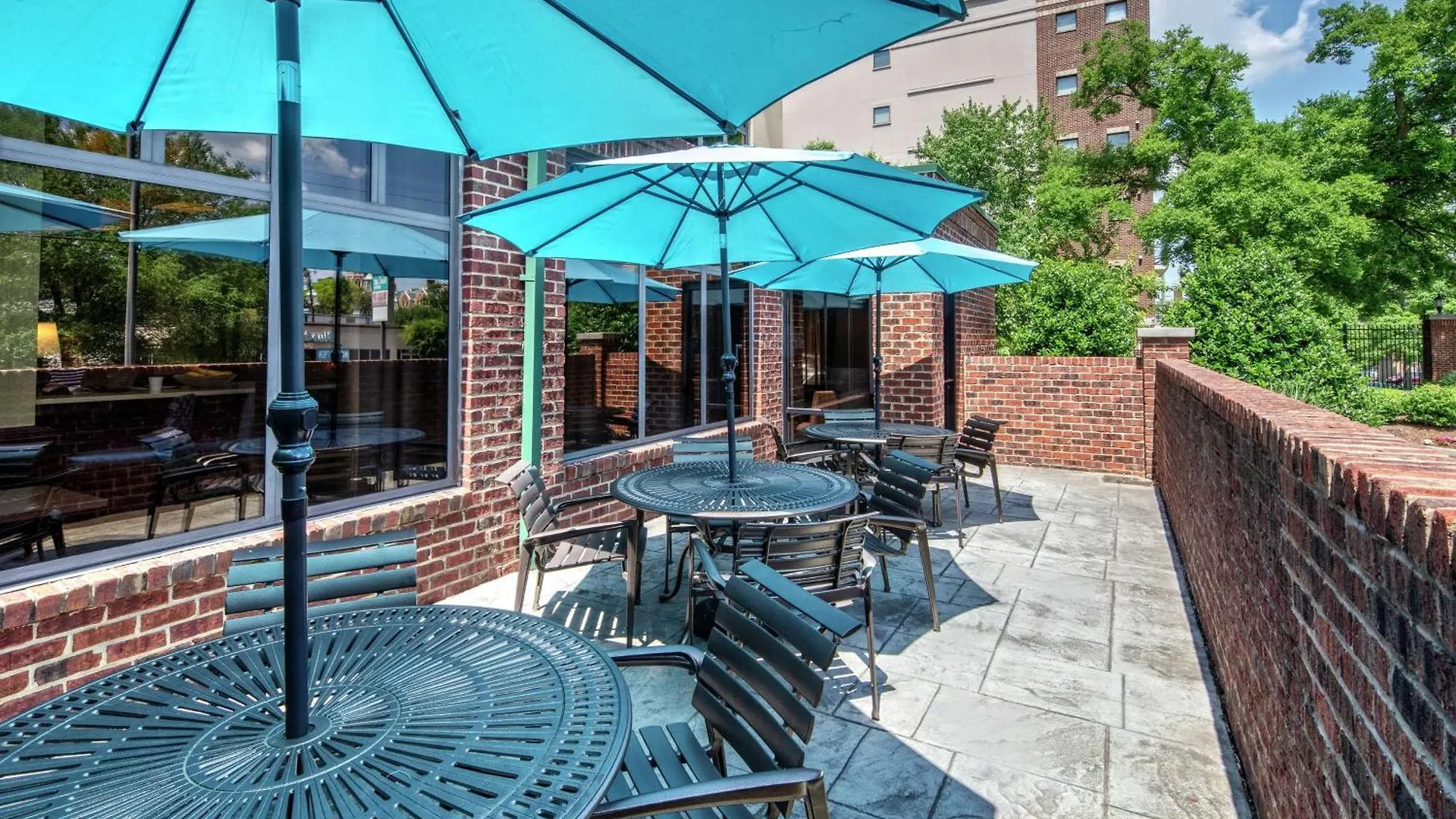 Hampton Inn & Suites Nashville-Vanderbilt-Elliston Place 3*, Νάσβιλ