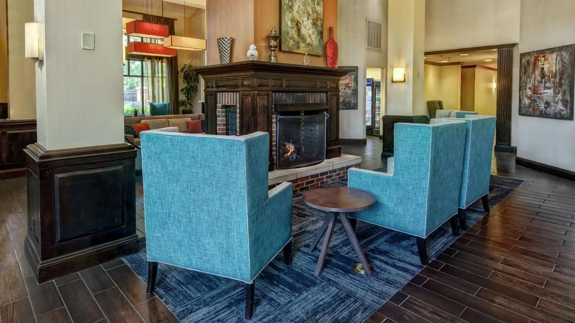 Hampton Inn & Suites Nashville-Vanderbilt-Elliston Place Ξενοδοχείο