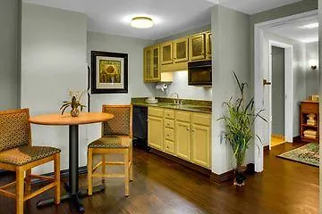 Hampton Inn & Suites Nashville-Vanderbilt-Elliston Place 3*, Nashville